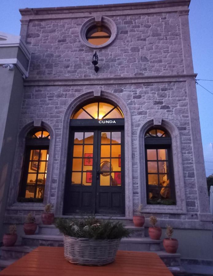 Hotel Zarbali Cunda Ayvalı Esterno foto